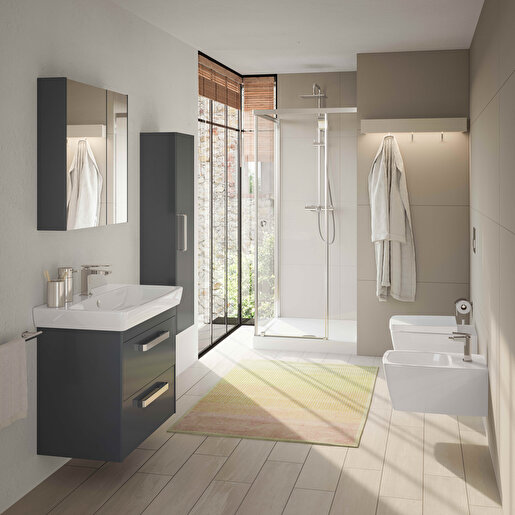 Brava Washbasin Mixer - Image 2