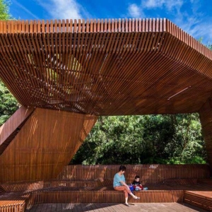 Sorew Wooden Pergola
