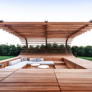 Wavy Wooden Pergola
