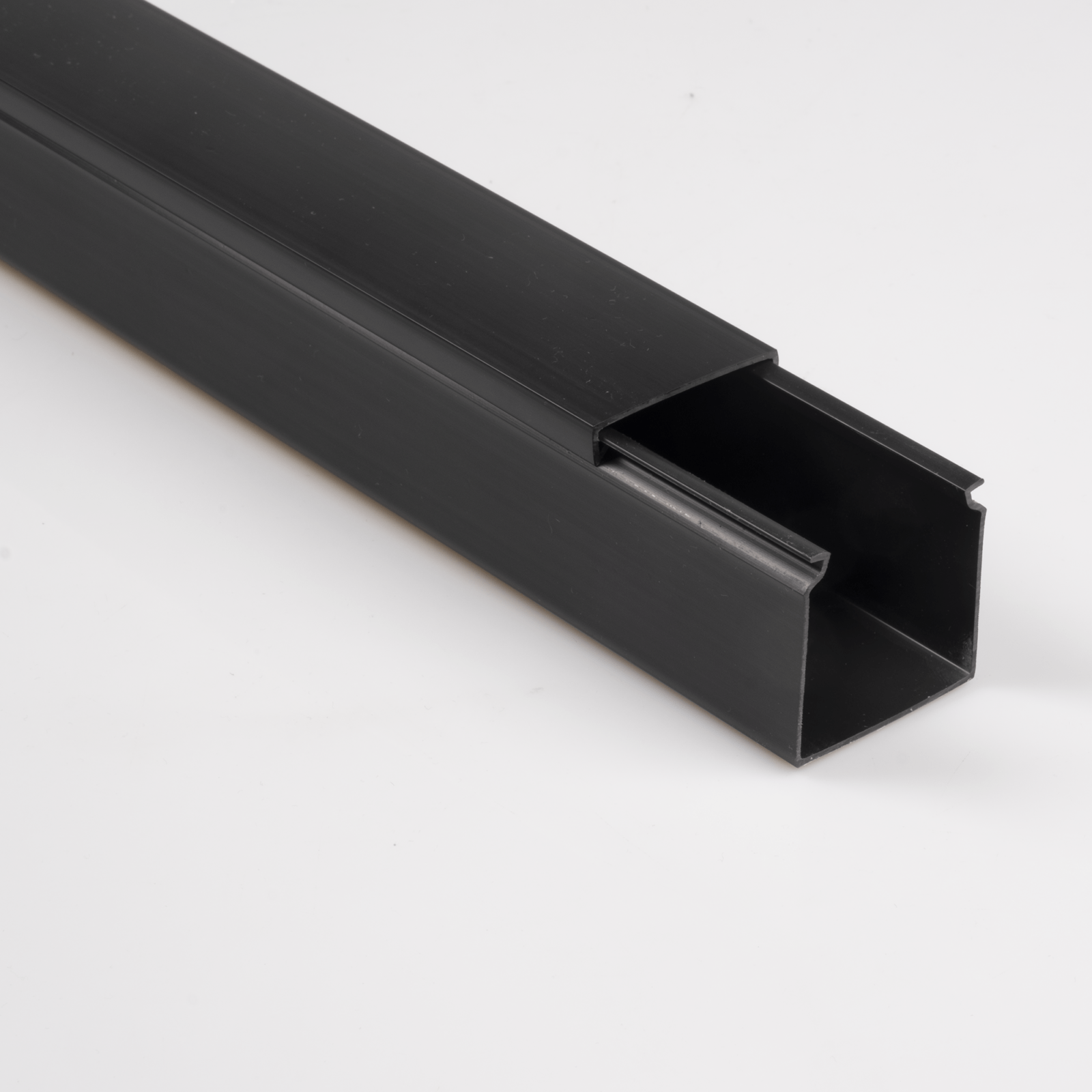 50×50 Midi Cable Trunking - Image 5