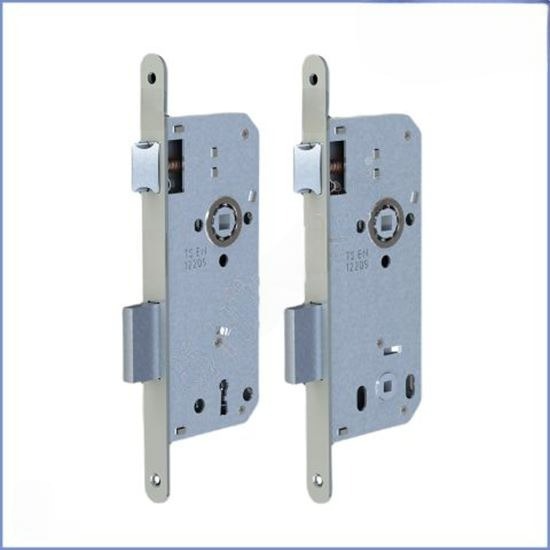 HOK 40x23 DOOR LOCK (CHROME)