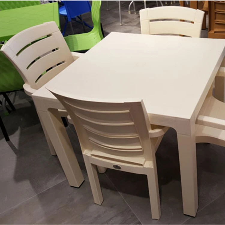 90x90 Plastic Table Chair Set Cream