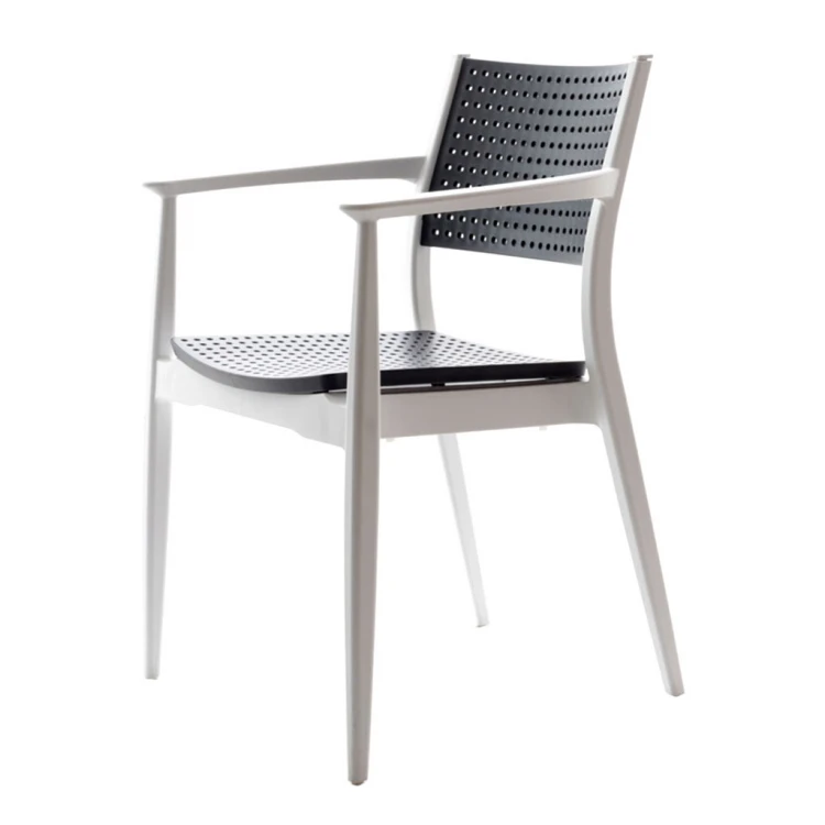 Pento PP Chair Arm Mavenna White