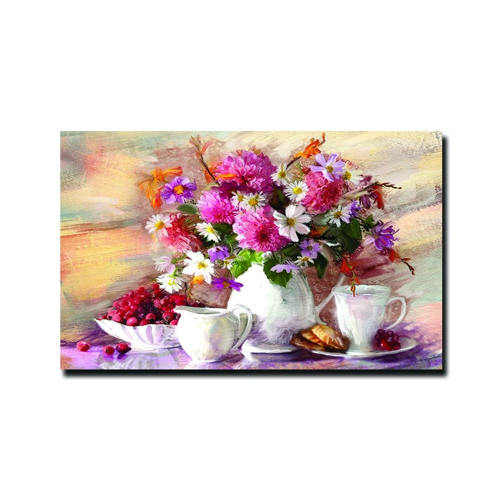 Embossed Flower Vase Table