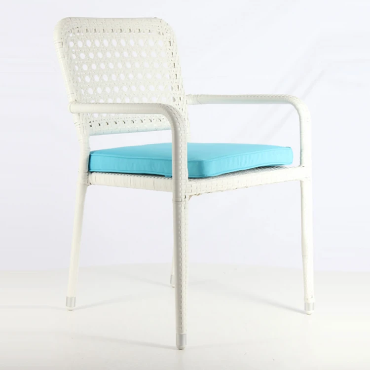Kuala Cushioned Rattan Chair White