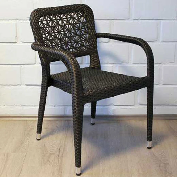Fien rattan chair brown