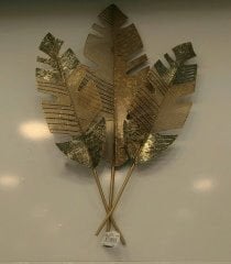 Decorative Gold Leaf Wall Accessory