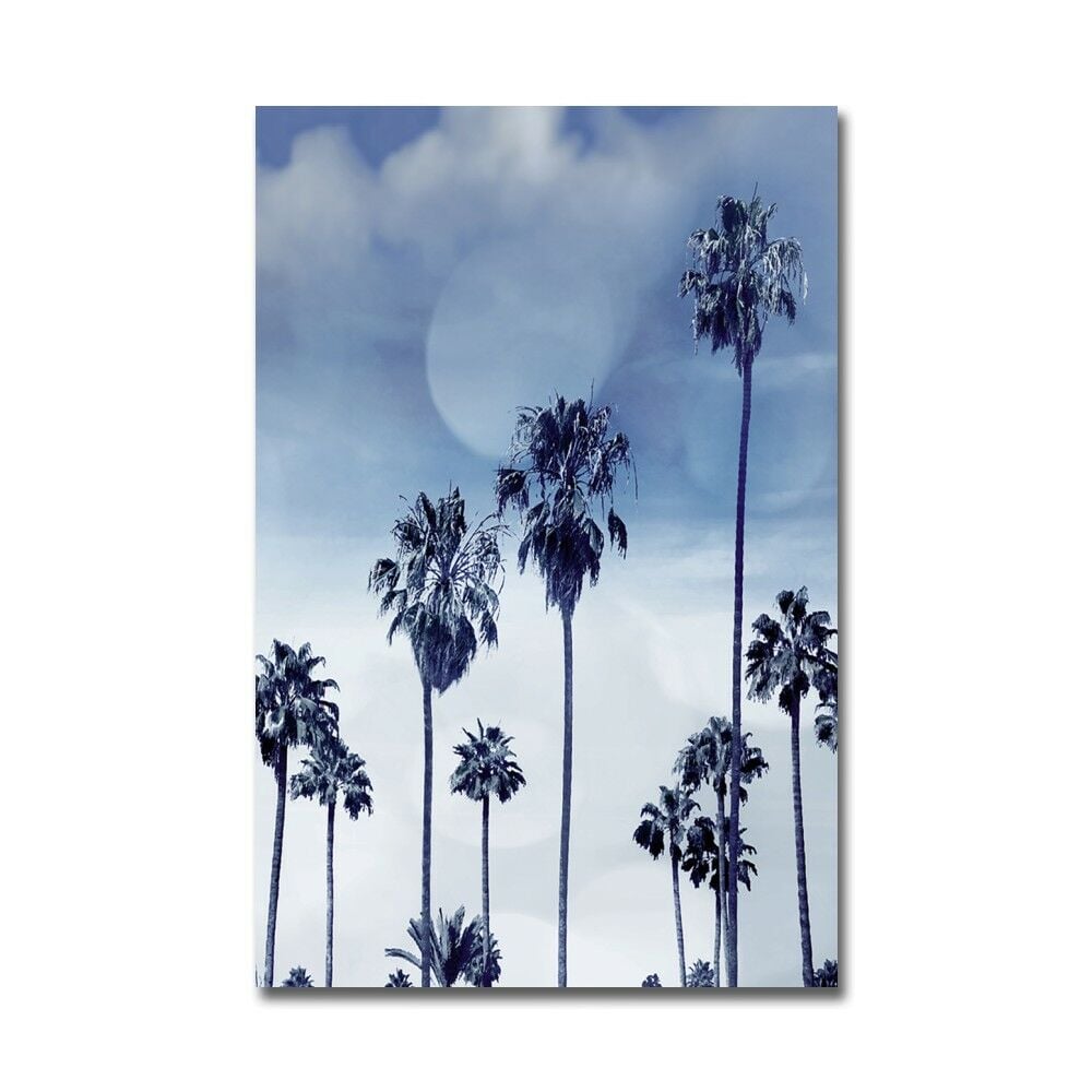 Embossed Palm Table