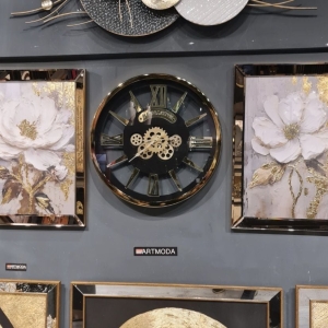 GEAR WALL CLOCK AND 2-PIECE TABLE SET