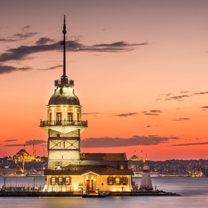 Maiden's Tower Painting